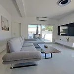 וילה Mare פירובאץ