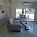 וילה Mare פירובאץ