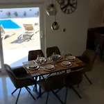Mare Villa